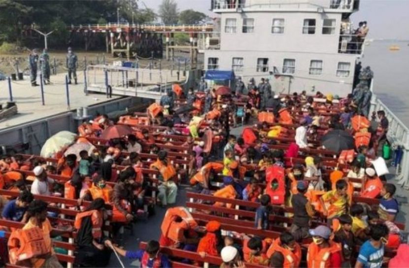 ভাসানচরে নেওয়া হবে আরও ৮০ হাজার রোহিঙ্গা