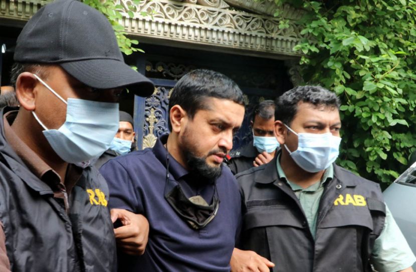 গোল্ডেন মনিরসহ তিনজনের ব্যাংক হিসাব জব্দের আদেশ