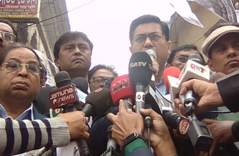 তিনঘণ্টায় নগরীর পানি সরাবেন তাপস