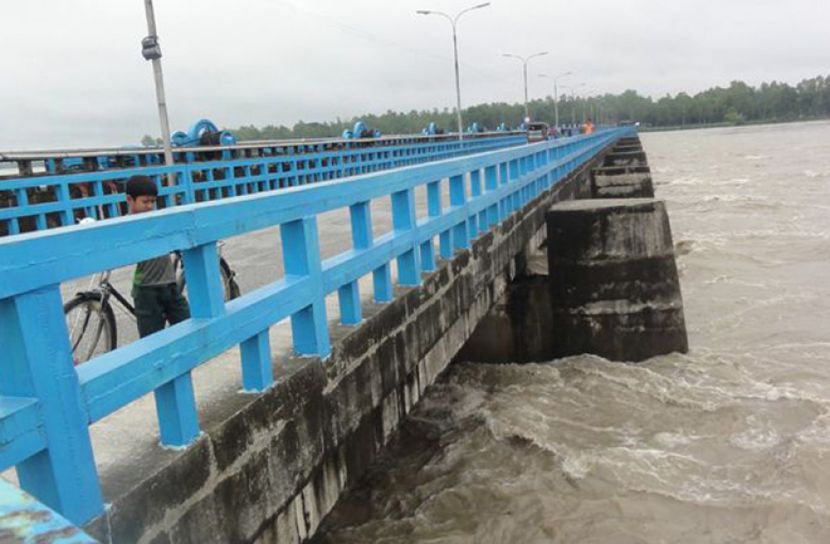 তিস্তার পানি বিপদসীমার কাছাকাছি
