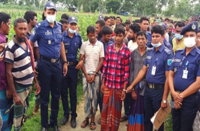 মানিকগঞ্জে অস্ত্রসহ ডাকাত দলের ৬ সদস্য আটক