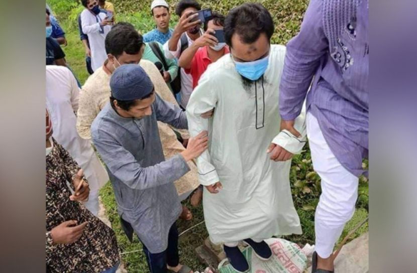 থানা হেফাজতে আবু ত্ব-হা