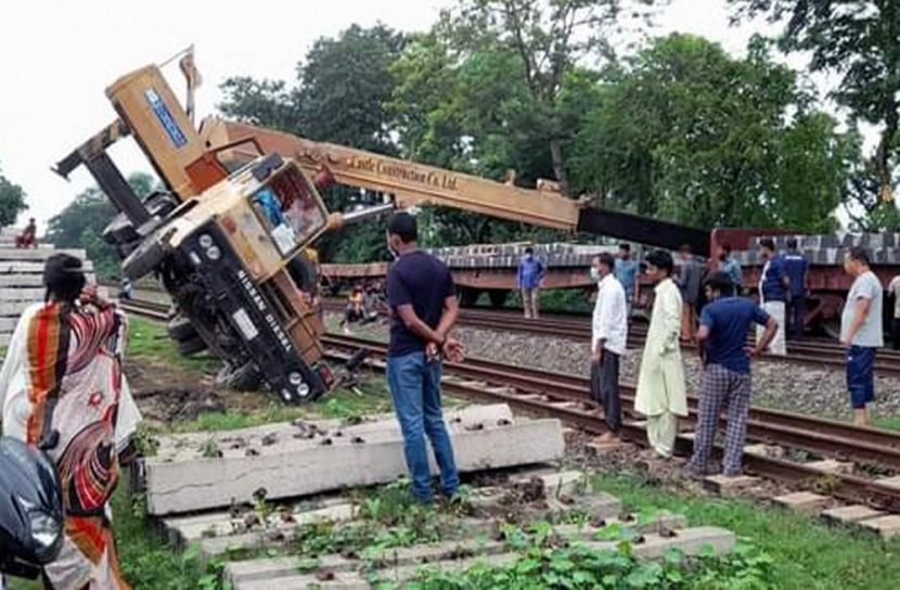 ঢাকার সঙ্গে উত্তর ও দক্ষিণাঞ্চলের রেল যোগাযোগ বন্ধ