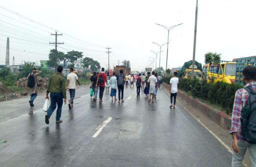দুর্ভোগে মানুষ