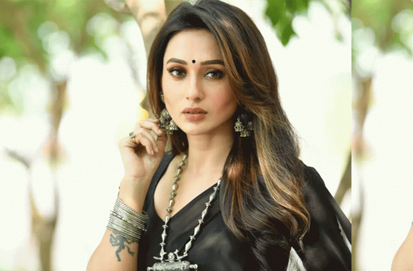 টিকা নিয়ে আতঙ্কে মিমি