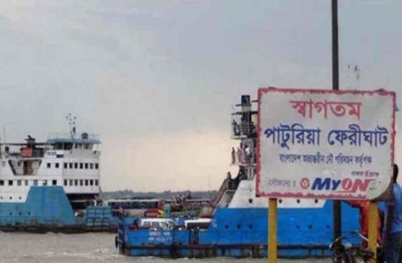 ফেরিঘাটে যাত্রী চাপ
