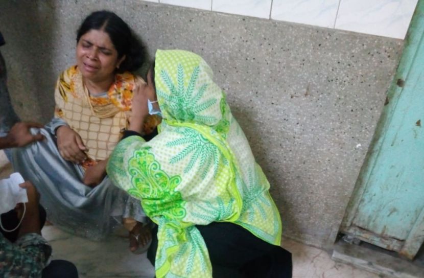 ( ছবি : সাননিউজ) নিহতের স্ত্রী নাসরিন আক্তার