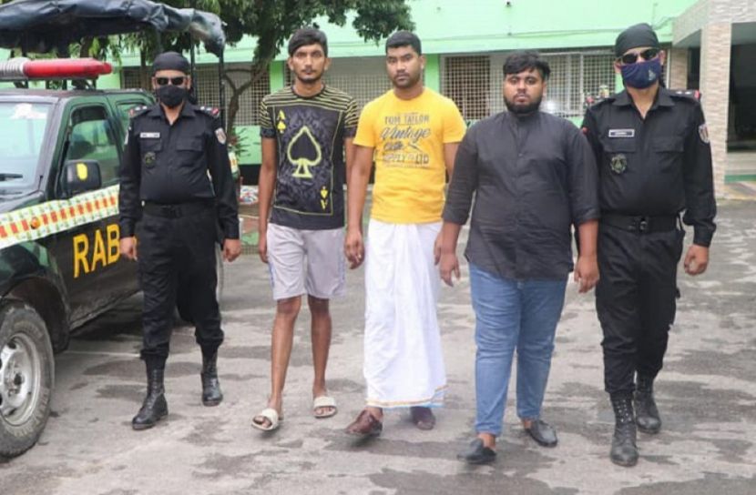 রাজধানীতে তিন অপরাধী গ্রেফতার