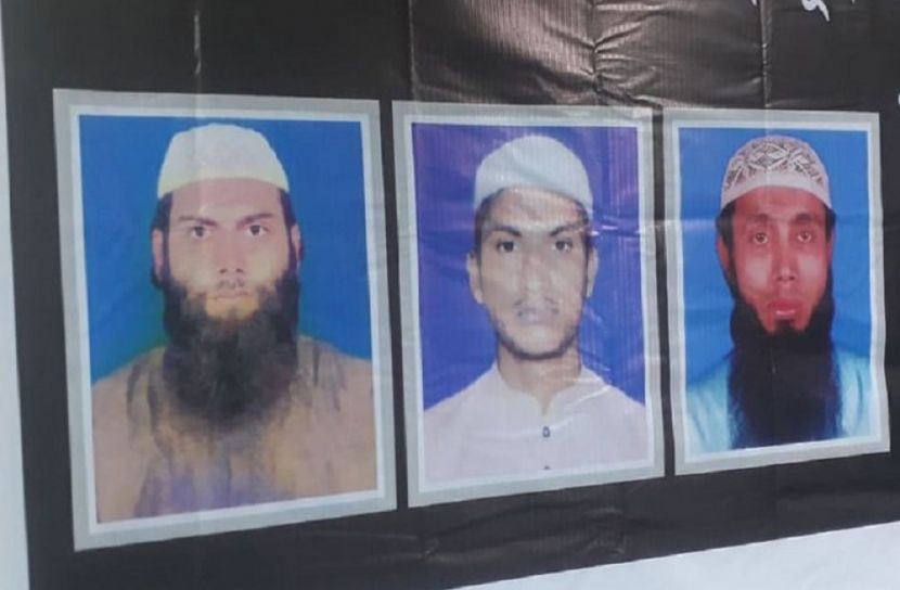 ২৫ দিন ধরে তিন তরুণ নিখোঁজ