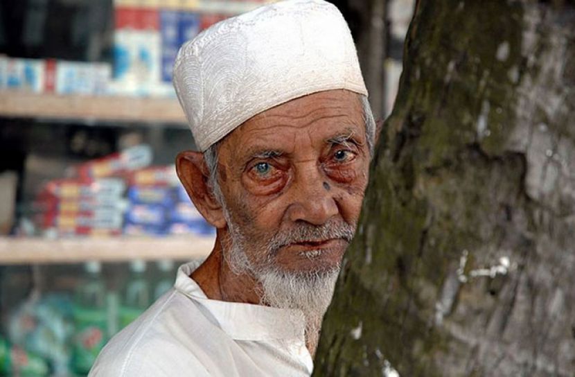 বাংলাদেশের মানুষদের গড় আয়ু বেড়েছে
