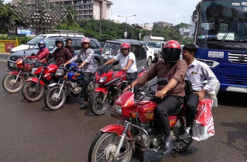 মোটরসাইকেলে শুধু চালক থাকার অনুরোধ ডিএমপির
