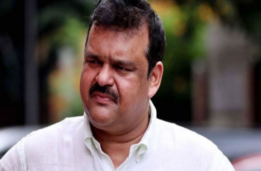 আগে দেশের খেলা