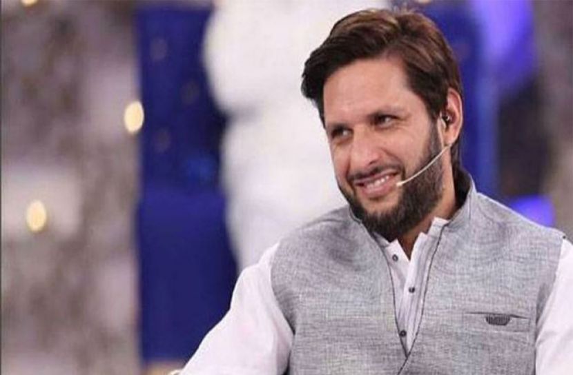 'শচীনের চেয়ে বিরাট এগিয়ে'- আফ্রিদি