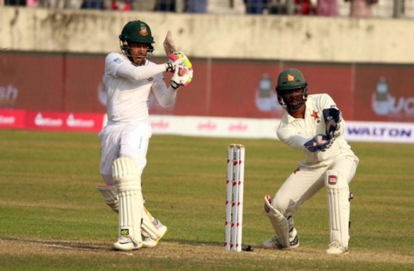 ৬ উইকেটে সংগ্রহ ২৫৫