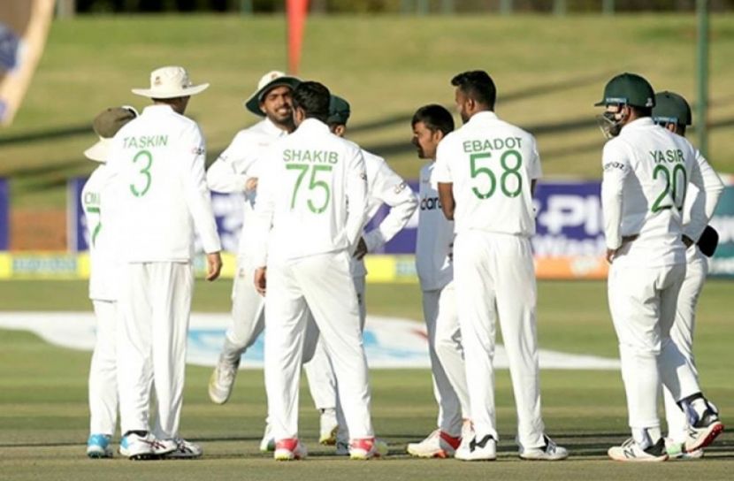 জিম্বাবুয়ে থামলো ২৭৬ রানে