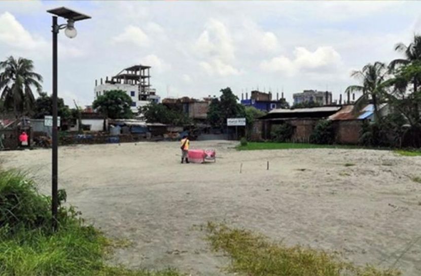 ভয়ে কেউ আসেনি জানাজায়!