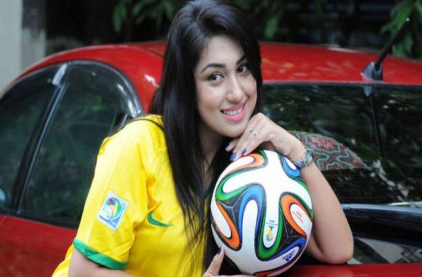 নেইমার ভক্ত অপু বিশ্বাস