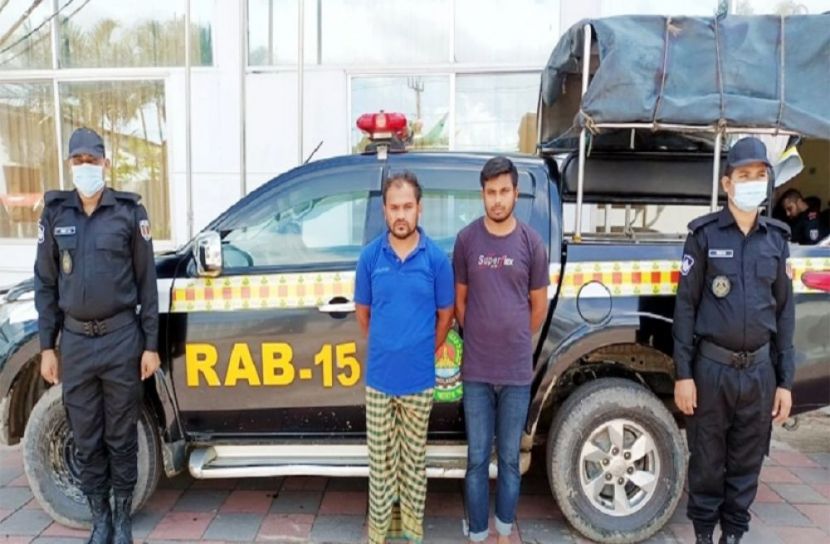 বিকাশের টাকা লুটের অভিযোগে আটক ২