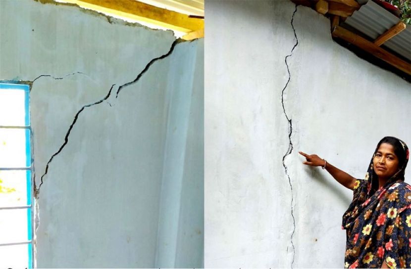 পটুয়াখালীতে প্রধানমন্ত্রীর উপহারের ঘরে ফাটল