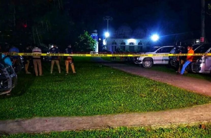 নারায়ণগঞ্জে আরেক বাড়ি ঘেরাও