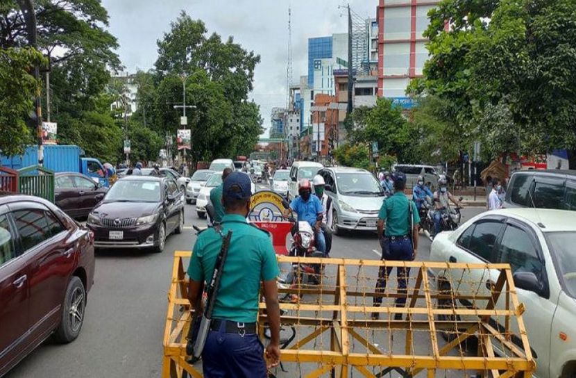 শেষ দিনে চেকপোস্টে কড়াকড়ি