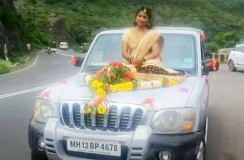 বিয়েতে কনের অদ্ভুত শখ, পুলিশের বাগড়া