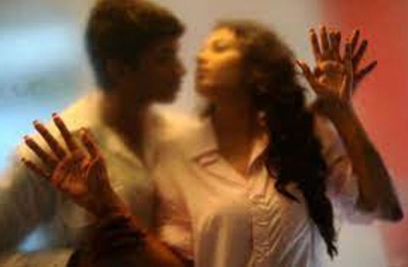 পুরুষরা একাধিক নারীতে আসক্ত!
