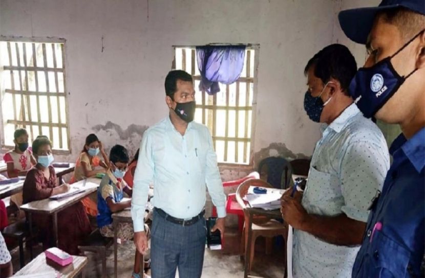 কিন্ডারগার্টেনে পরীক্ষা নেয়ায় সিলগালা