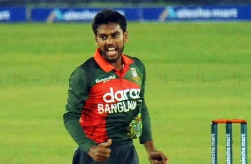রক্তাক্ত হয়ে মাঠ থেকে চলে গেলেন মিরাজ