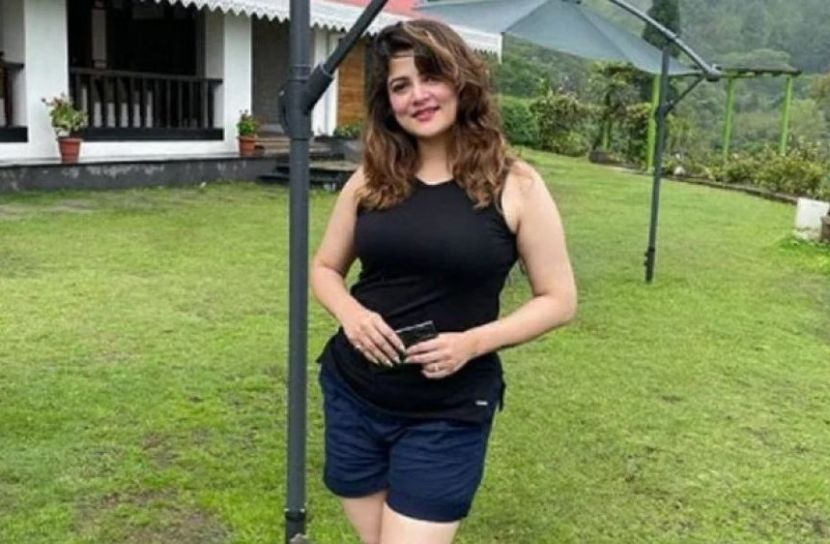 বিচ্ছেদের যন্ত্রণা ঘোচানোর কৌশল জানালেন শ্রাবন্তী