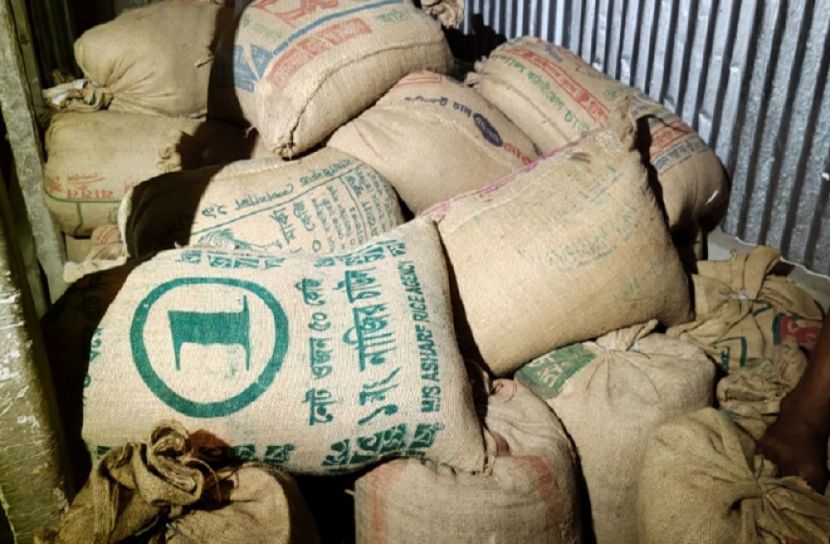 ৬ হাজার ২শ কেজি ভিজিএফের চাল উদ্ধার