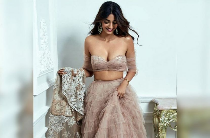 ঋতুচক্রের প্রথম দিনে সোনমের আদা চা
