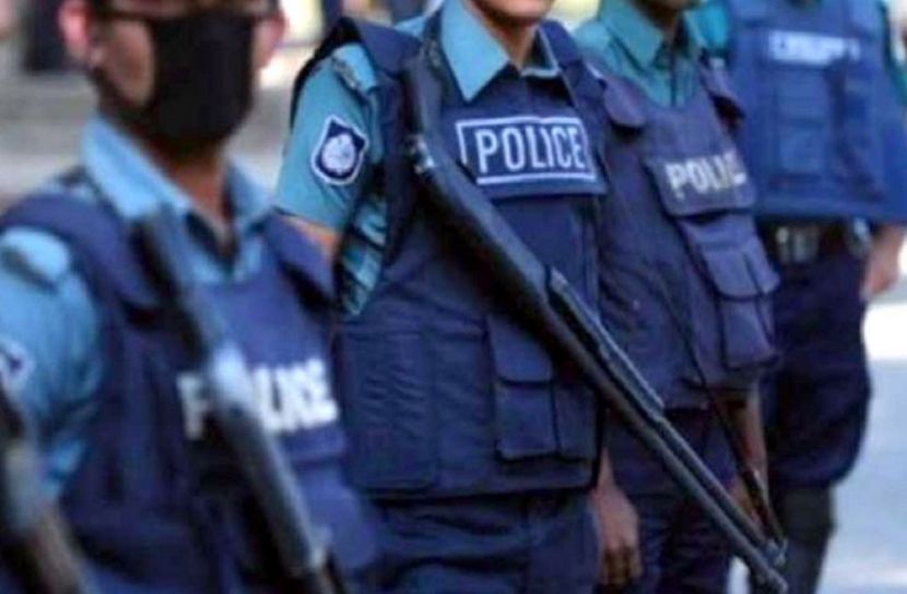 ব্যাংকারকে মারধর, সার্জেন্ট প্রত্যাহার