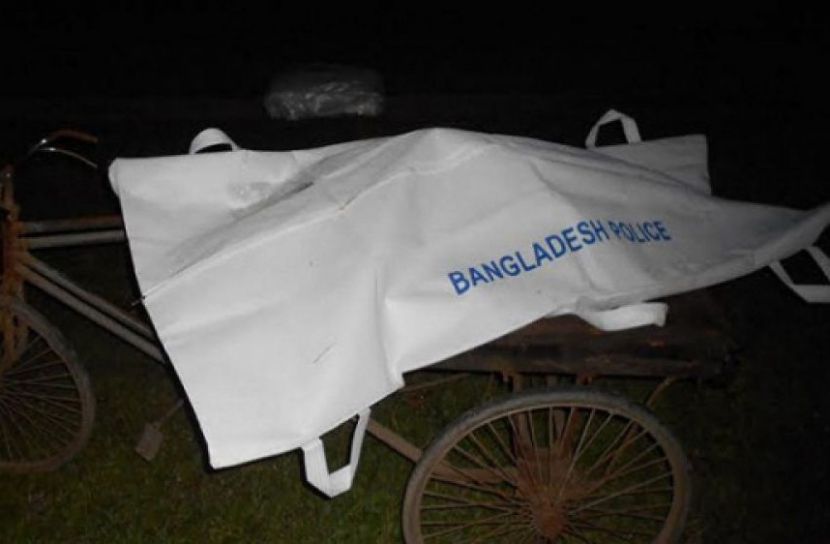 ফেনীতে ট্রাক চাপায় ২ জনের মৃত্যু