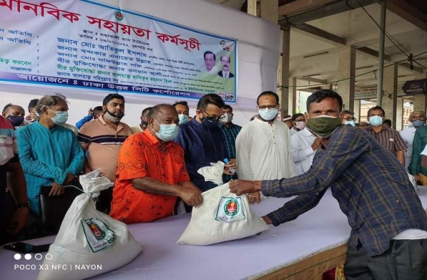 মেয়রের ত্রাণ পেল ১৫শ শ্রমিক