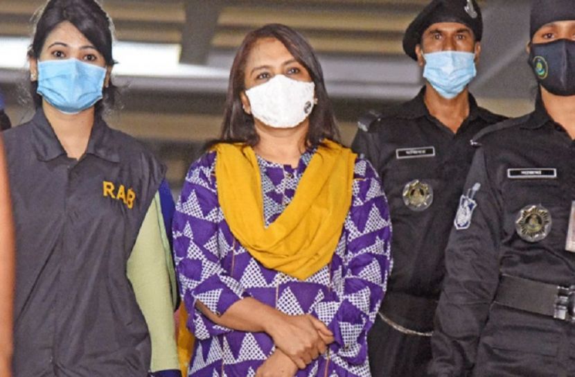 ‘প্রধানমন্ত্রীর সঙ্গে ২৫ দেশ সফর করেছি’