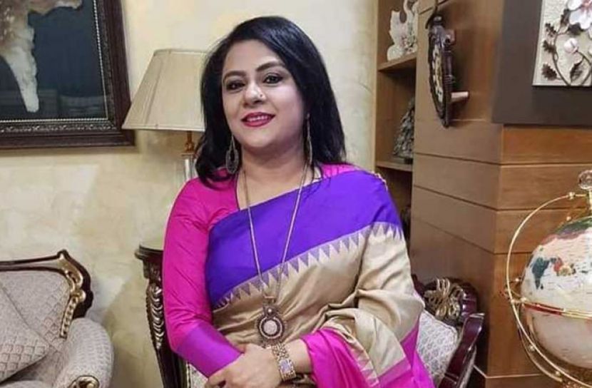 হেলেনার দুই সহযোগী গ্রেফতার