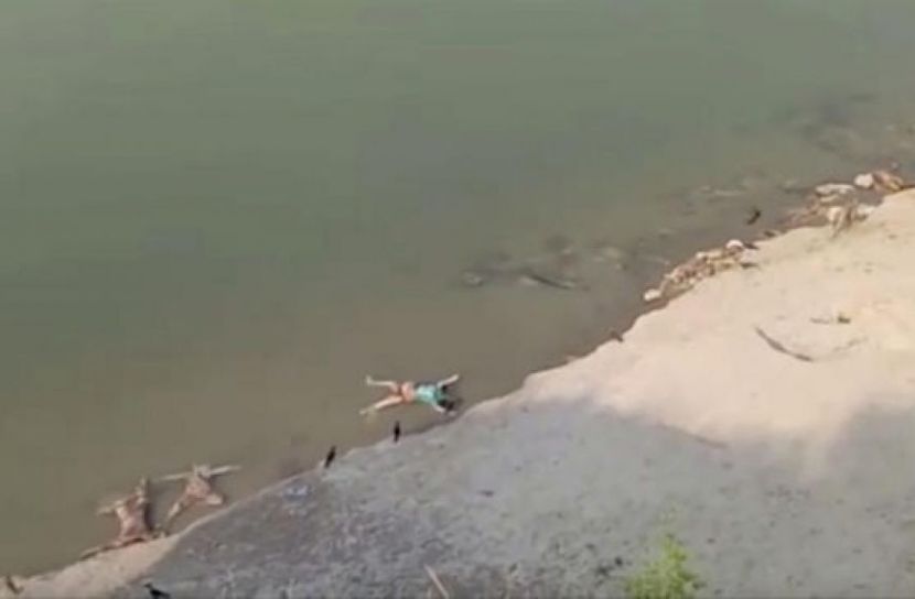 ৩০ মরদেহ উদ্ধার