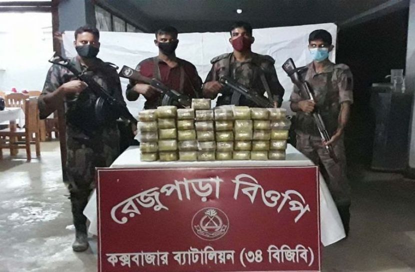 কক্সবাজারে ৪ লাখ বার্মিজ ইয়াবা উদ্ধার