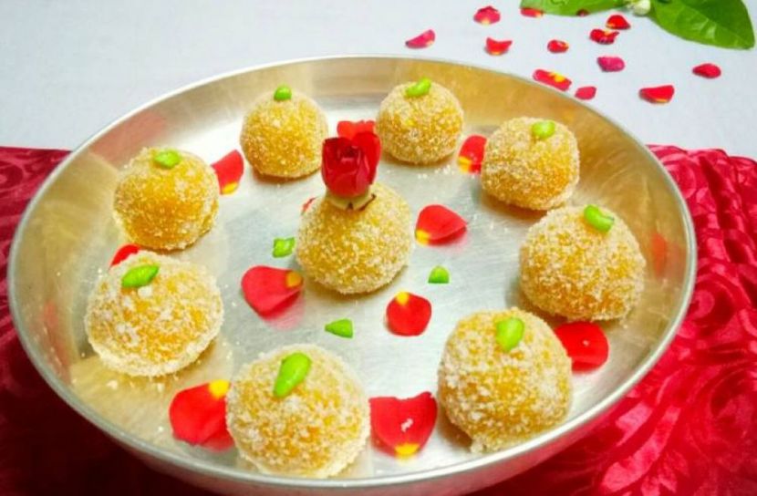 আম-নারকেলের লাড্ডু 