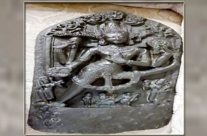 সাড়ে ৩ কোটি টাকার কষ্টিপাথরের মূর্তি উদ্ধার