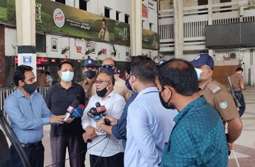 যাত্রীদের ফ্রিতে মাস্ক দিবে রেলওয়ে
