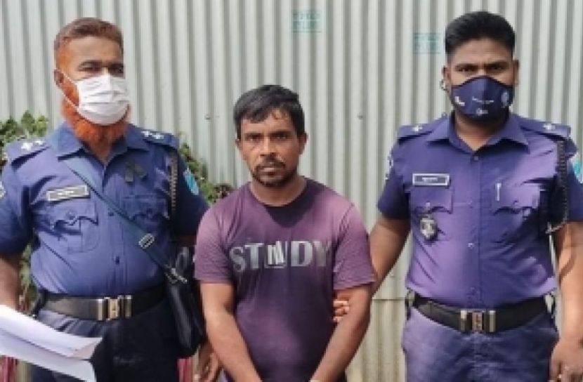 হরিরামপুরে গাঁজাসহ মাদক কারবারি আটক 