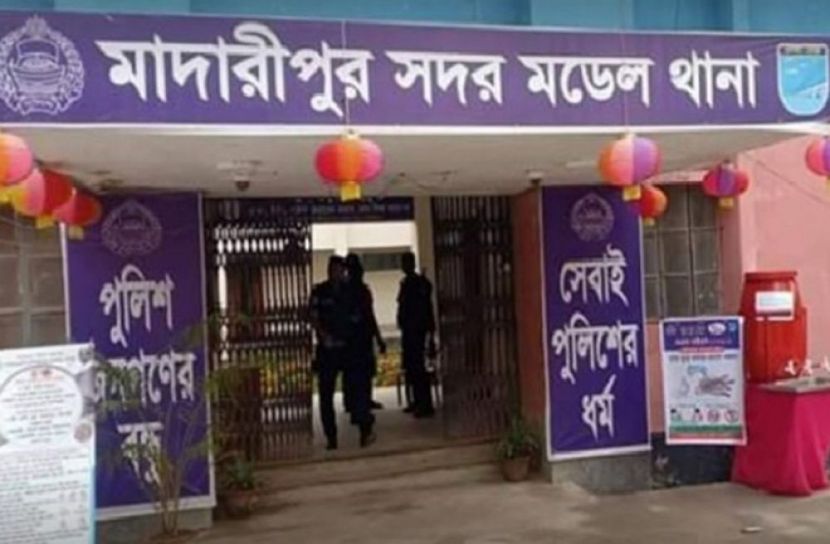 জেল খাটিয়ে স্বামীকে খুন করলেন পরকীয়ায় লিপ্ত স্ত্রী
