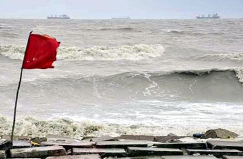 নদীবন্দরে এক নম্বর সতর্ক সংকেত