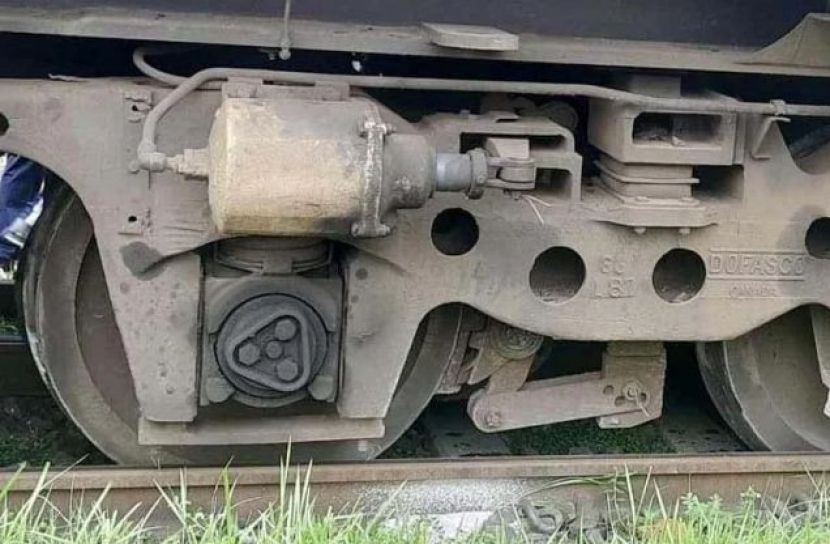 ধীরাশ্রমে রেল যোগাযোগ স্বাভাবিক