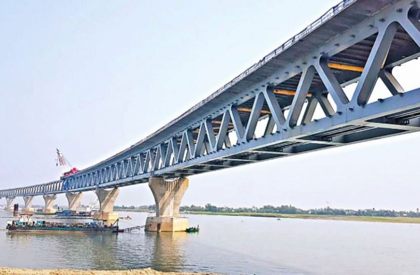 পদ্মা সেতুর পিলারে ফের ধাক্কা