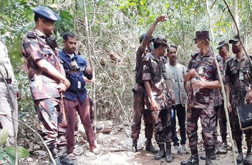 সাতছড়ি থেকে আবারও অস্ত্র ও গুলি উদ্ধার