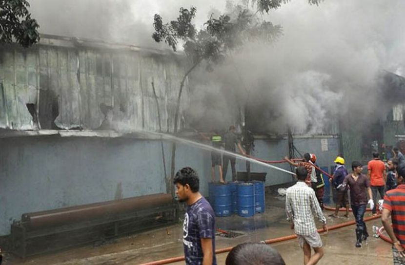 গাজীপুরে কারখানার আগুন নিয়ন্ত্রণে