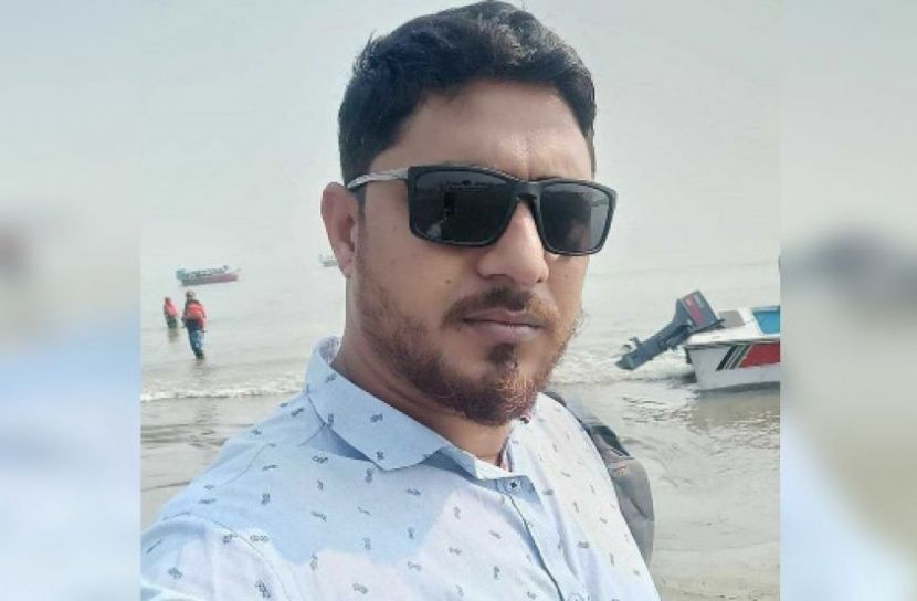 সাংবাদিককে কুপিয়ে ক্ষতবিক্ষত